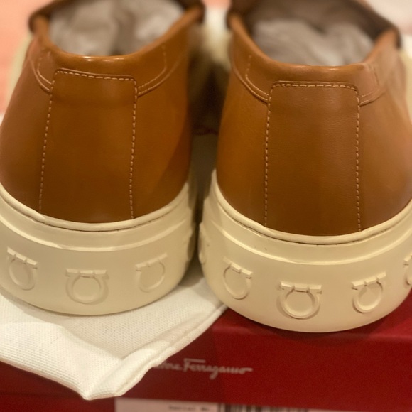 COPY - 👞 Salvatore Ferragamo loafers in calf leather
* Flat heel - Picture 13 of 13